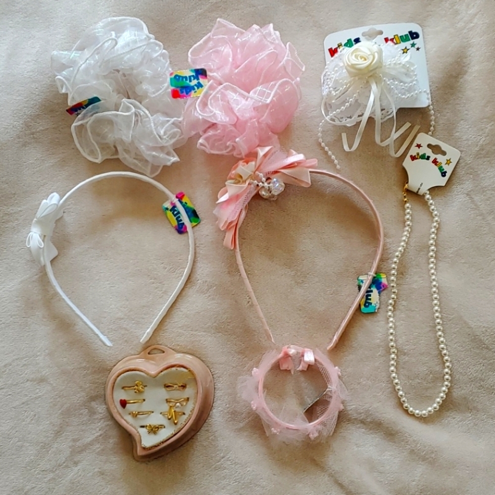 CLAIRE’S KIDS HAIR CLIP, Rings, Necklace, Headband, Scrunchies Bracelet Jewelry